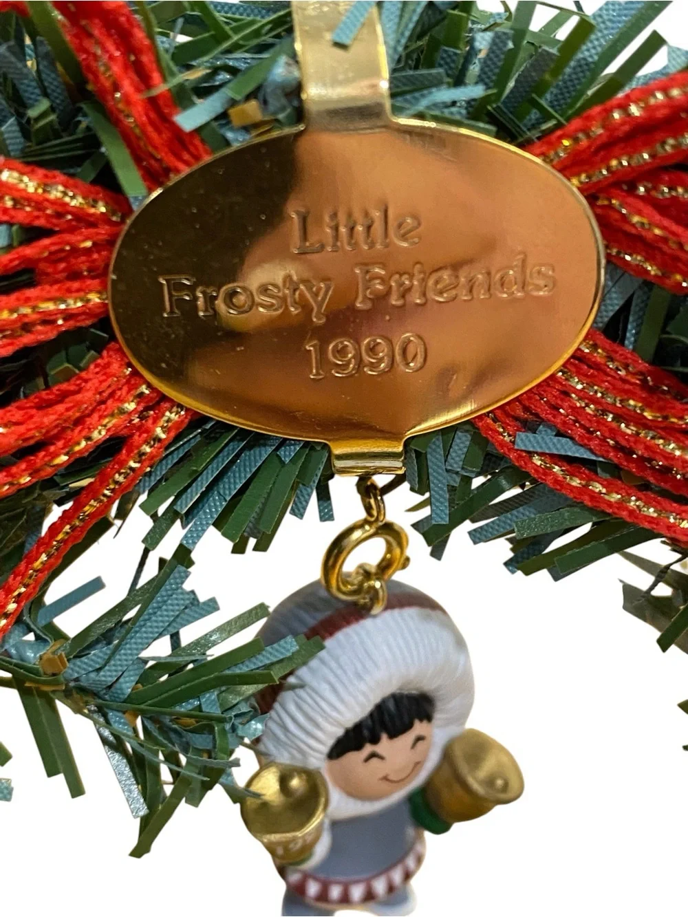 Hallmark 1990 Little Frosty Friends Mini Wreath with Ornaments